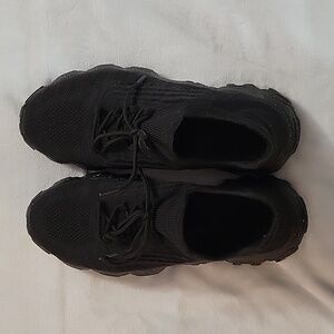 Knit Athliesure Sneakers